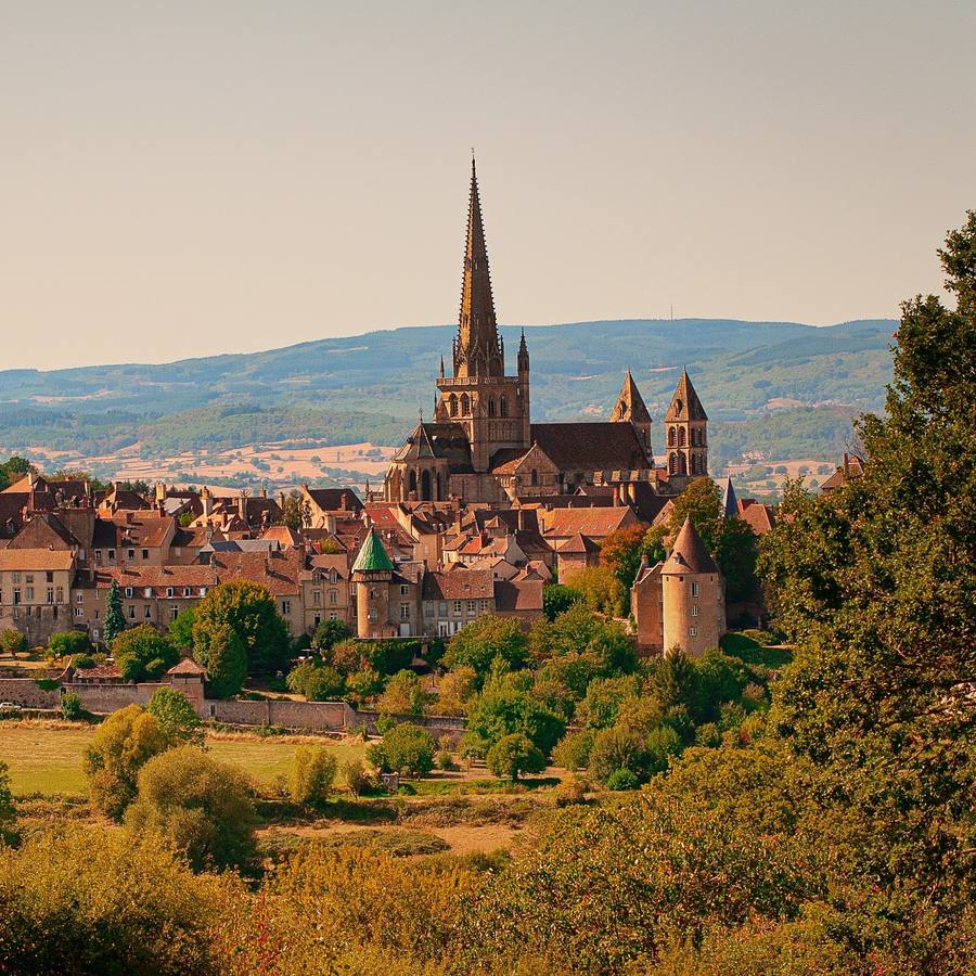 Autun et sa cathédrale Saint-Lazare, cité médiévale de Saône-et-Loire